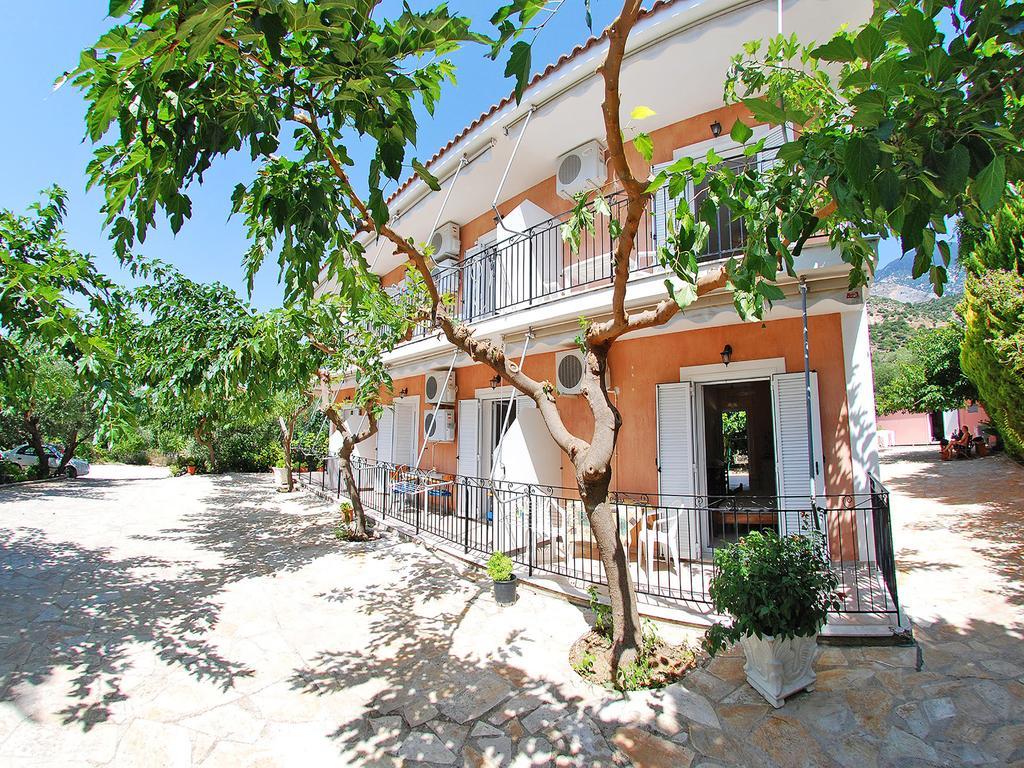 Emilia Apartments ترابيزاكي المظهر الخارجي الصورة